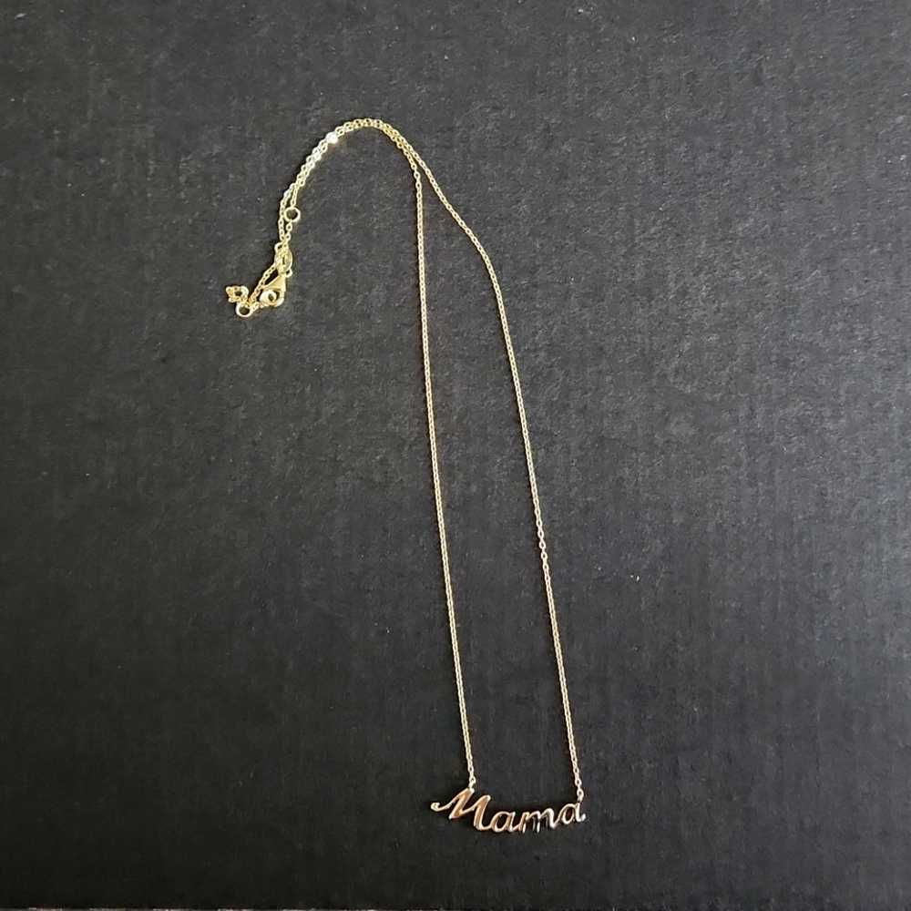 Mama Necklace